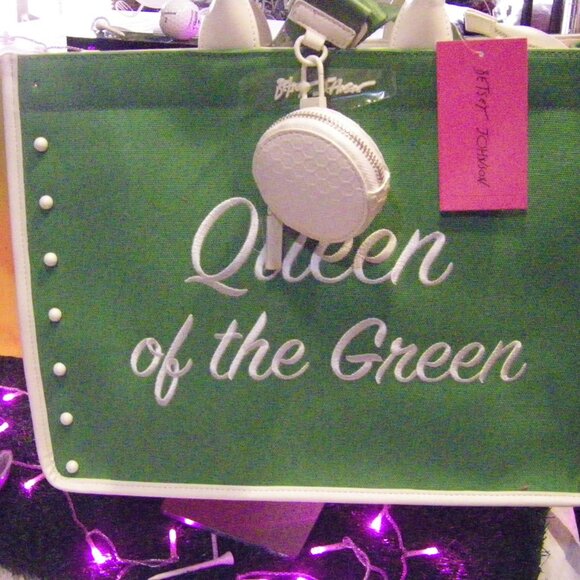 Betsey Johnson Kitsch Queen Of The Green Large Canvas Tote Bag Green & White NWT - Picture 9 of 16